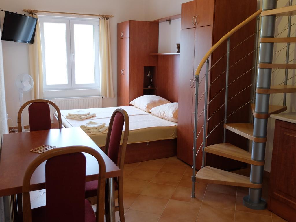 Apartments Sunce Brna Room photo
